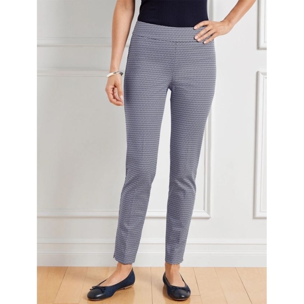 Talbots‎ Women's Black Soho Ankle Pants -Size 2P